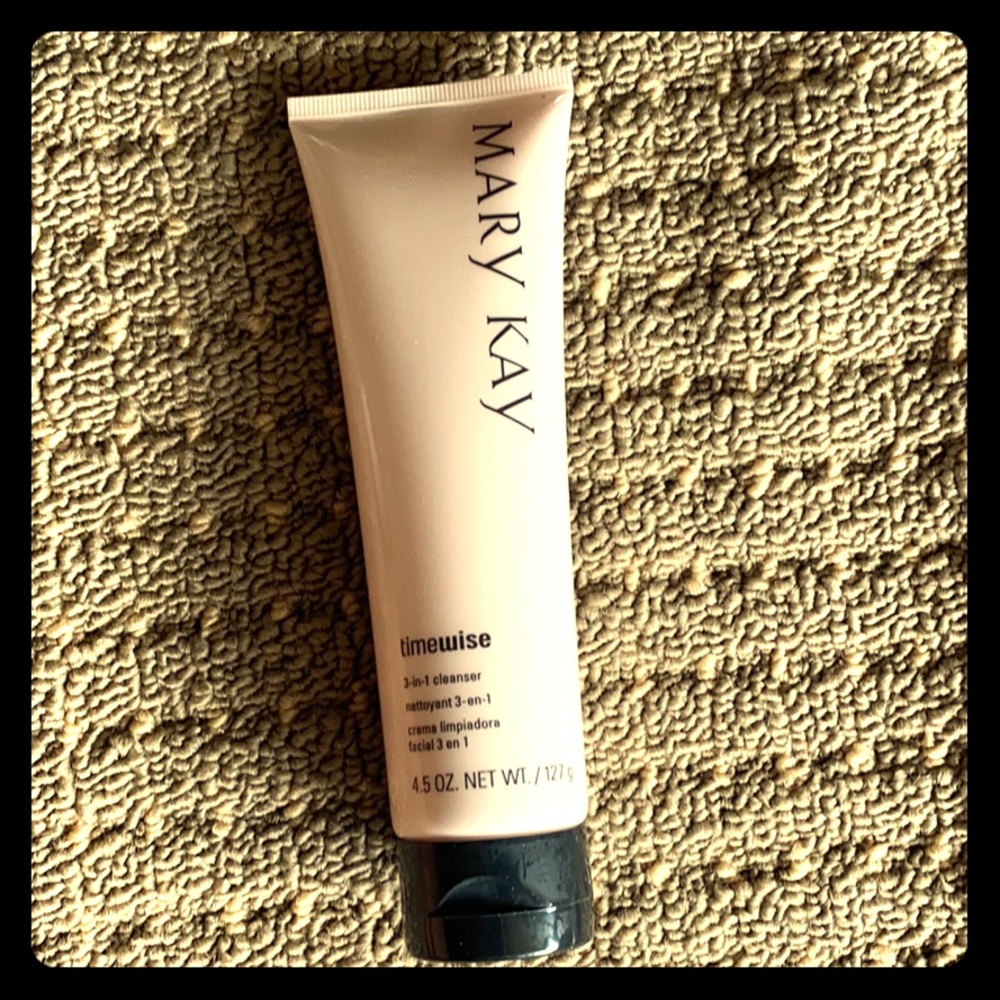 Mary Kay 3-in-1 cleanser